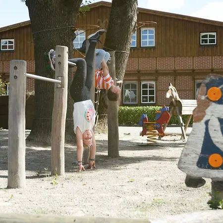 Familienhof Bruening - Terrassenwohnung